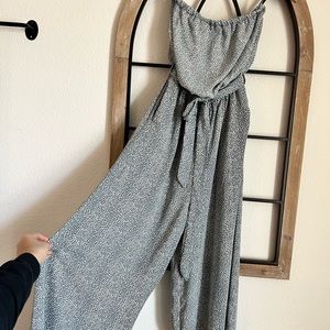 Dotted jumpsuit with flowy straight legs. Never worn